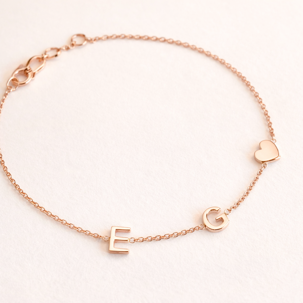 Bracelet initial - lettres carrées