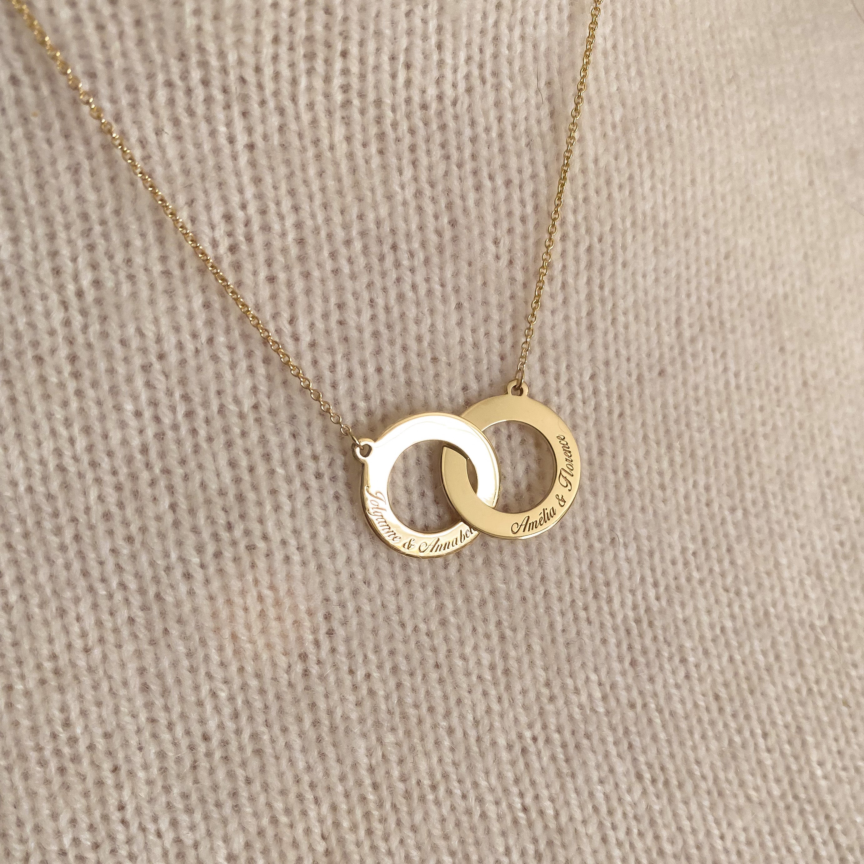 Complicity Necklace - 2 rings 16mm