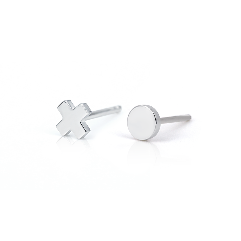 XO Earring